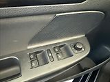 Volkswagen Golf 1,6   77kW,2.MAJITEL - náhled 10