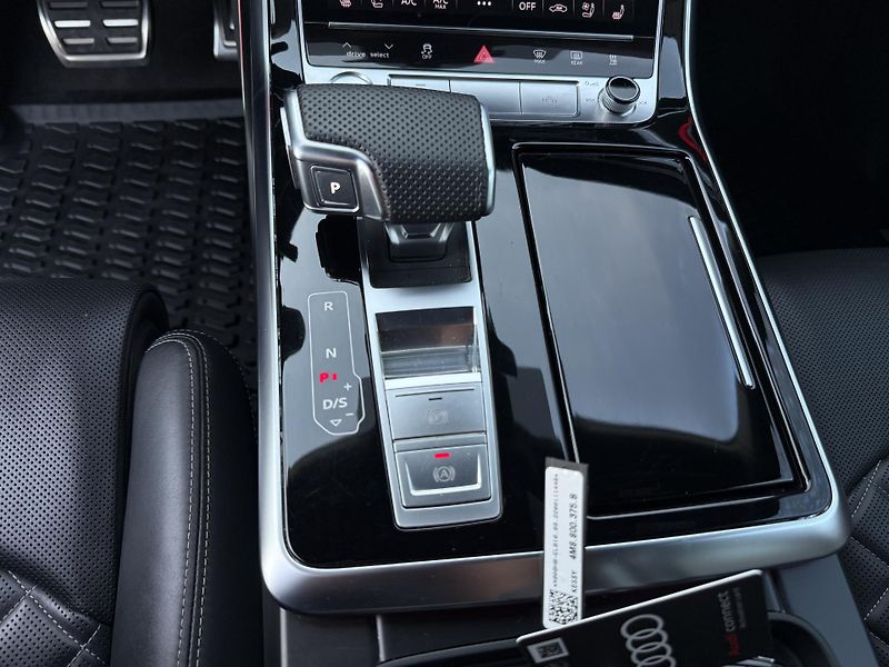 Audi Q8 3.0TDi 210kW S-line ABT  - fotka 13 z 27