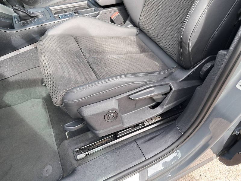 Audi Q3 (2021) ADVANCED 40 2.0 TDI / 147 kW q - fotka 25 z 30