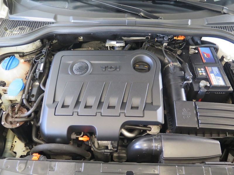 Škoda Yeti (2010) 2.0TDI,4x4,výhřev,tažné - fotka 20 z 22