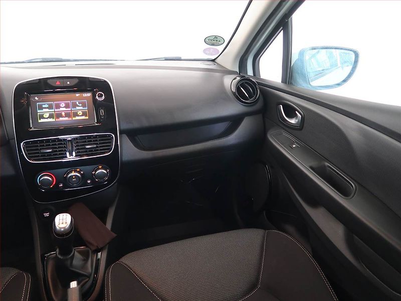 Renault Clio (2020) 0.9 TCe, Navi, Tempomat - fotka 8 z 15