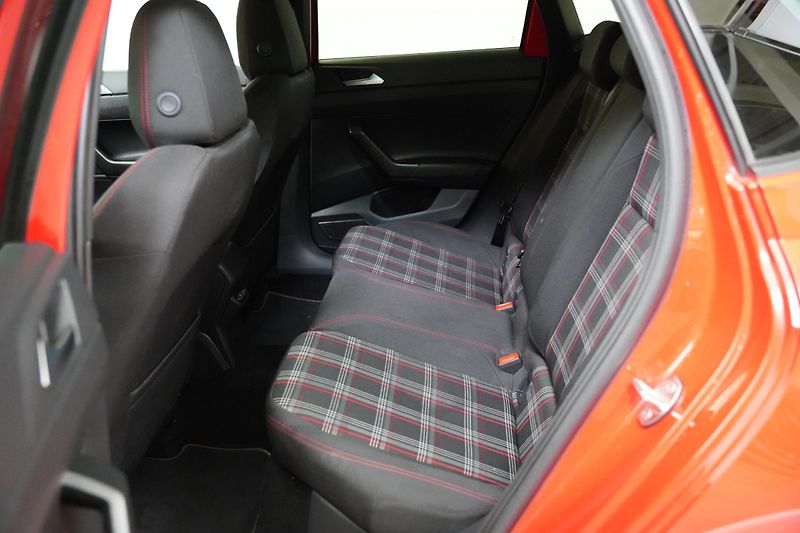 Volkswagen Polo - fotka 26 z 27