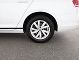 Volkswagen Passat (2017) 2.0 TDI, Serv.kniha, Navi - náhled 15