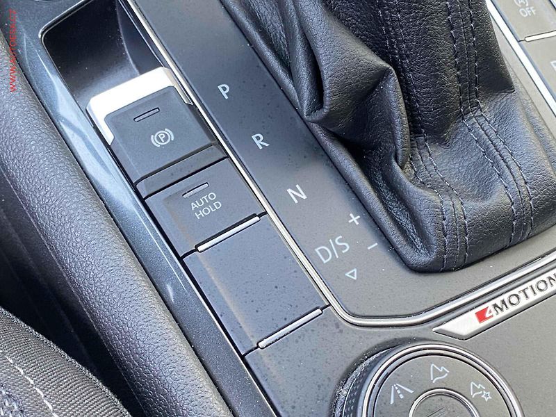 Volkswagen Tiguan Allspace (2018) 2.0 TDi 4X4, Highline, DSG - fotka 14 z 20