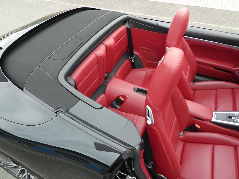 Porsche 911 CARRERA CABRIOLET  - fotka 22 z 23