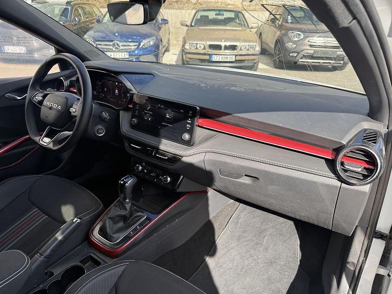Škoda Fabia Monte Carlo 1.0 TSI 85 kW - fotka 24 z 26