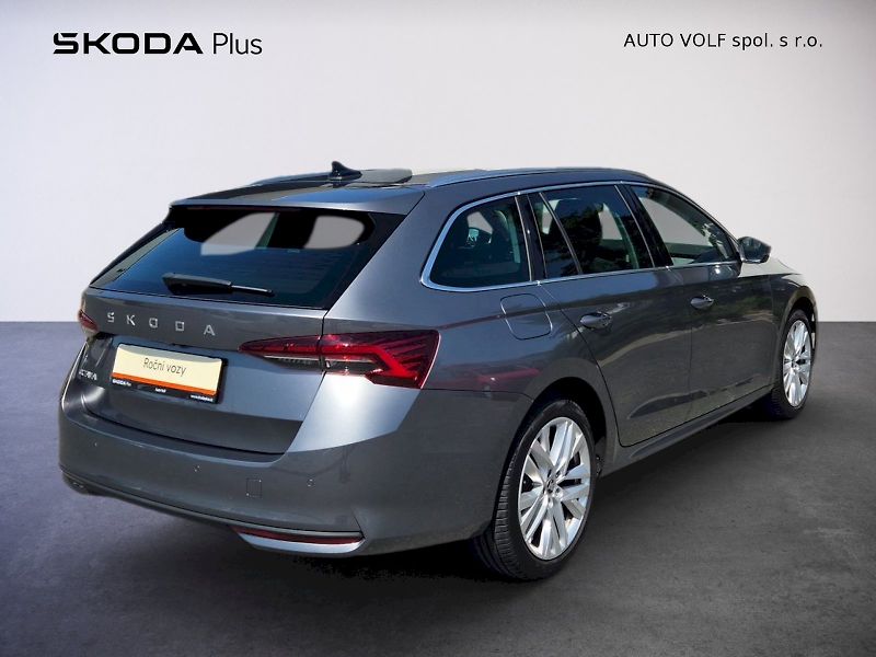 Škoda Octavia (2025) Top Selection 1.5TSi M-HEV 110 - fotka 2 z 31