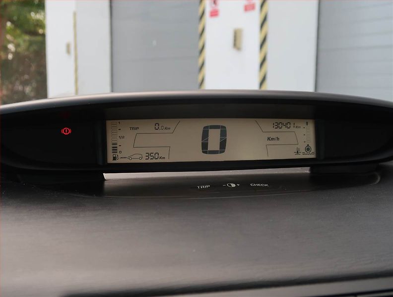 Citroën C4 (2008) 1.4 16V, po STK - fotka 11 z 16