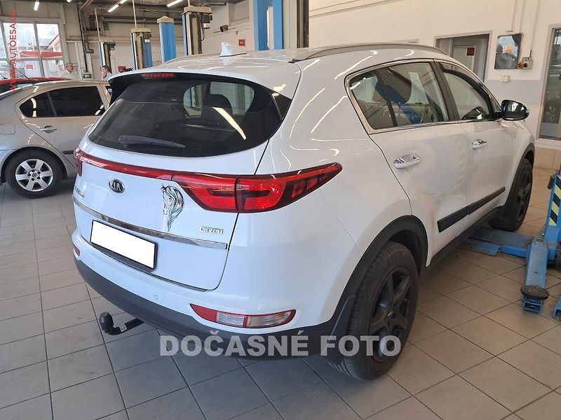 Kia Sportage (2017) 1.7 CRDI, ČR, navi, autoAC - fotka 2 z 3