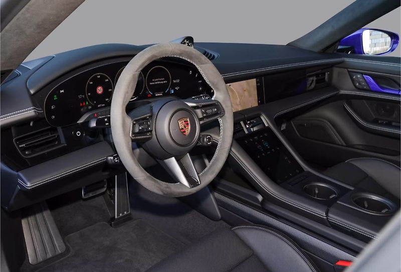 Porsche Taycan GTS Sport Turismo HuD 360 Inno - fotka 15 z 28