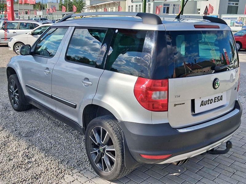 Škoda Yeti (2011) 1.4 TSi, 2.maj,ČR, AC, tempo - fotka 6 z 20