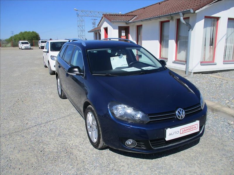 Volkswagen Golf 1,4 TSI,digiklima,servis,tažné - fotografie inzerátu