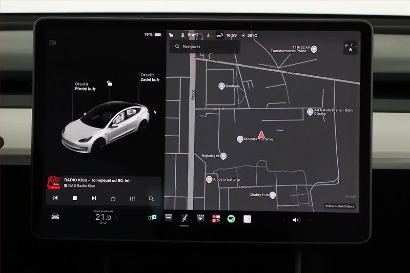 Tesla Model 3 (2020) Long Range 4WD 78kWh, SoH 83% - fotka 15 z 19