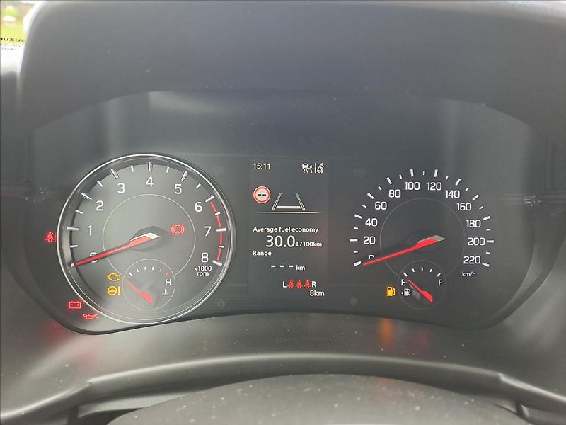 Suzuki Swift (2026) 1,2 ELEGANCE HYBRID - fotka 11 z 16