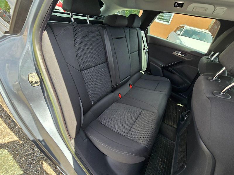 Peugeot 508 (2012) SW 1.6 HDi automat - fotka 19 z 22
