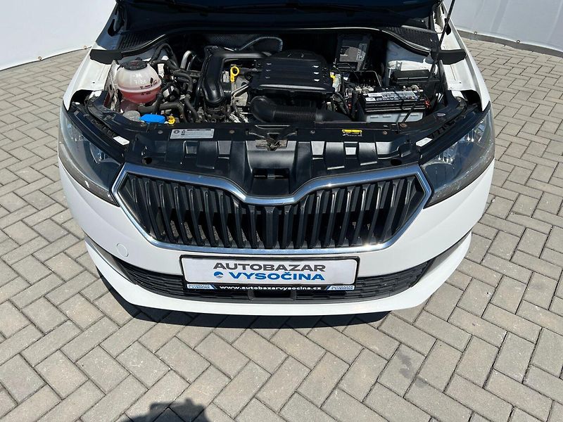 Škoda Fabia (2020) Com.1.0TSi ČR+1.maj.! Výhřevy! - fotka 12 z 28