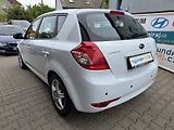 Kia Ceed (2011) 1.4-NÍZKÉ KM-1.MAJ.!!!-KLIMA - náhled 10