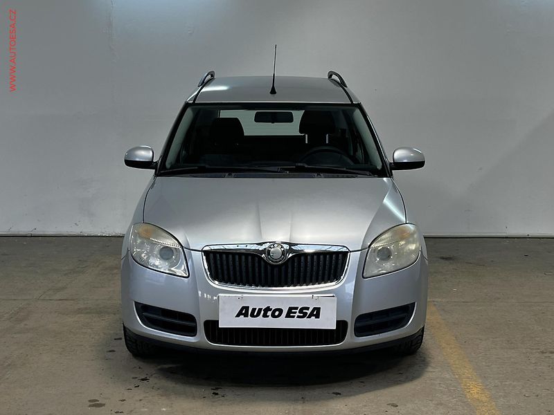 Škoda Roomster (2008) 1.2 12V, ČR, AC - fotka 2 z 13