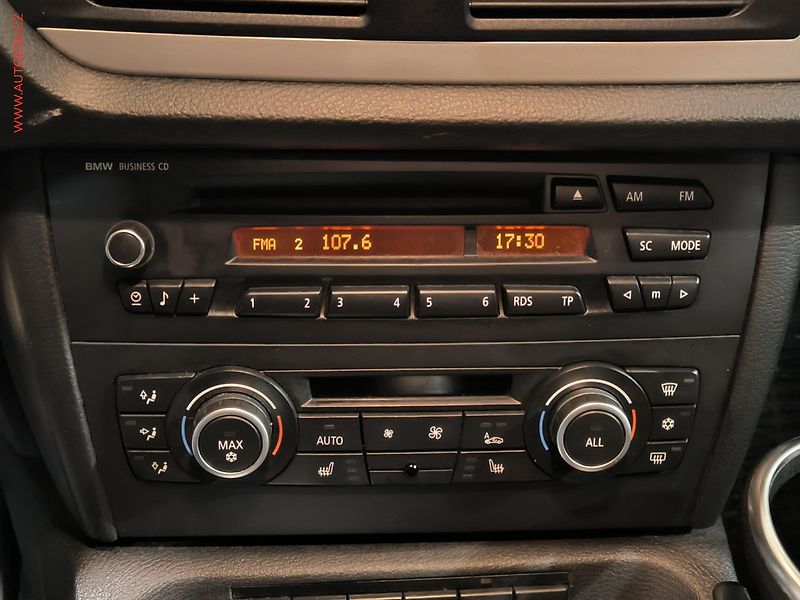 BMW X1 (2011) 2.0 D sDrive, Bixen, TZ - fotka 14 z 16