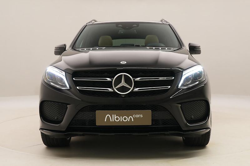 Mercedes-Benz GLE 43 AMG 4MATIC AUT  - fotka 15 z 67