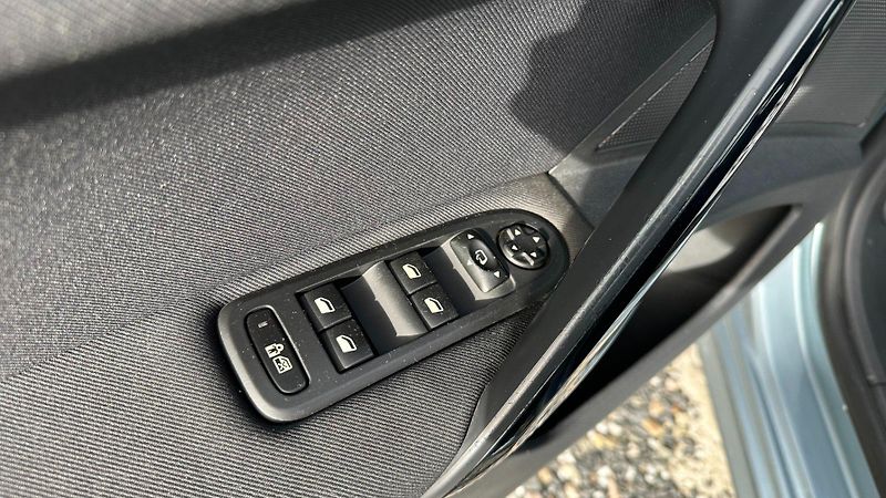 Peugeot 508 (2011) 2.0HDi 103kW*Allure*Servis*Alu - fotka 10 z 25