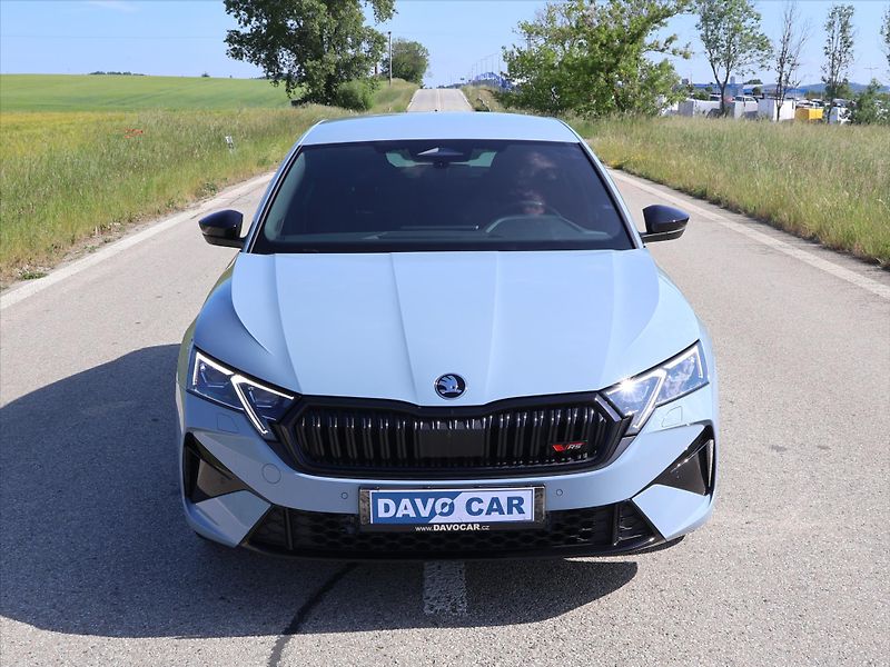 Škoda Octavia 2,0 TSI 195kW DSG RS DPH 1.Maj - fotka 2 z 34
