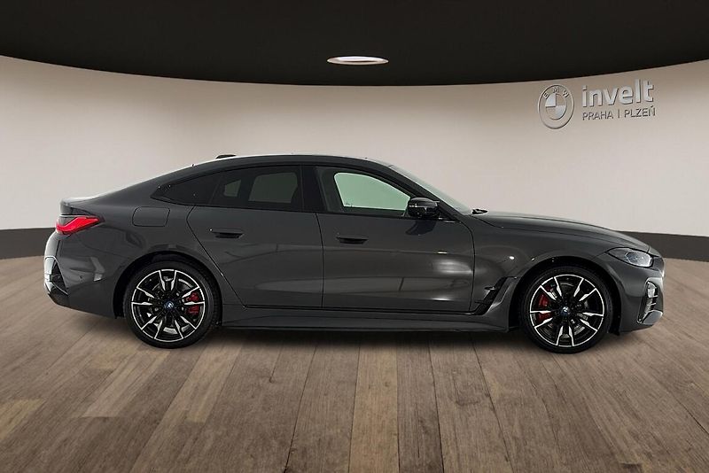 BMW i4 M50 Gran Coupe - fotka 2 z 27
