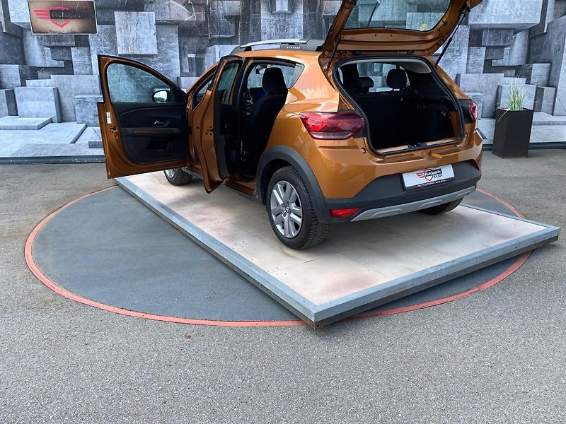 Dacia Sandero (2022) STEPWAY,1.0TCe, LPG, 67KW, DPH - fotka 9 z 21
