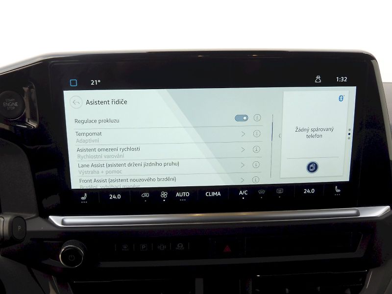 Volkswagen Caravelle (2025) Life DR 2,0 TDI 110kW 8AT - fotka 17 z 29