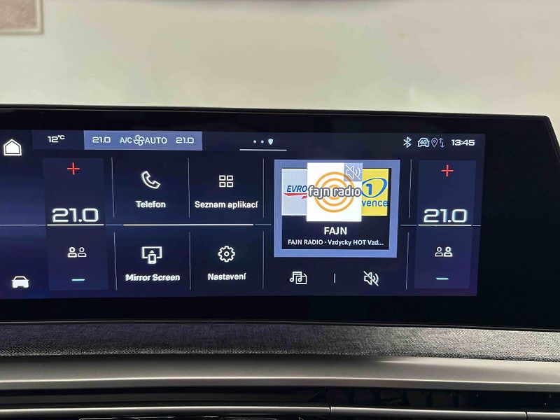 Peugeot 3008 (2025) Allure Hybrid 145 e-DCS6 - fotka 30 z 48