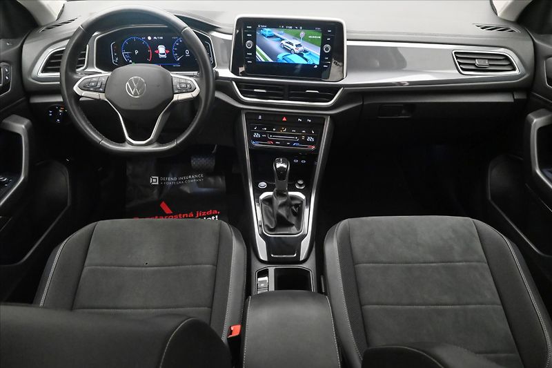 Volkswagen T-Roc 2,0 TDI 110kW DSG Style Záruka - fotka 15 z 31