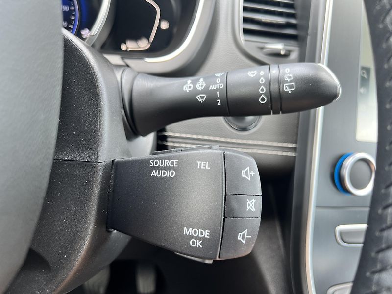 Renault Scénic Intens 1.5DCi KLIMA PŮVOD ČR - fotka 17 z 48