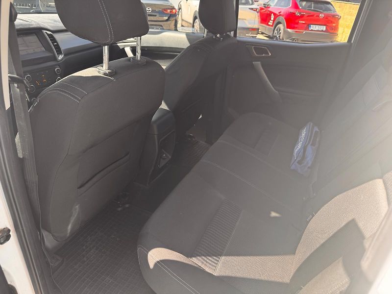 Ford Ranger 2.0 TDci Double Cab 4x4 - fotka 11 z 17