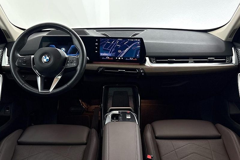 BMW X1 xDrive20d - fotka 15 z 26