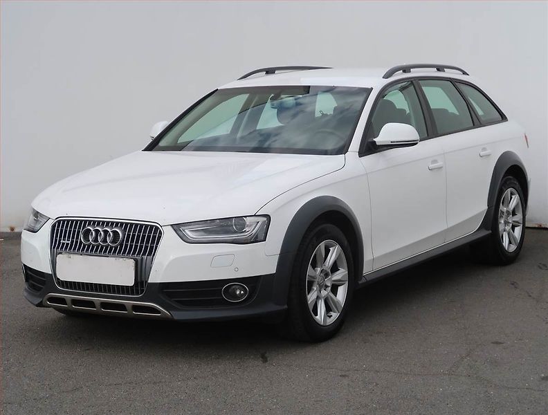 Audi A4 Allroad (2015) 2.0 TDI, 4X4, Serv.kniha - fotka 2 z 21