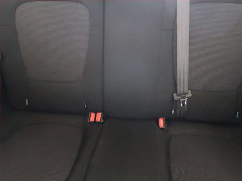 Hyundai i20 (2014) 1.2, Serv.kniha, Tempomat - fotka 10 z 14
