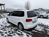 Volkswagen Touran 2.0 TDI STYLE - náhled 8