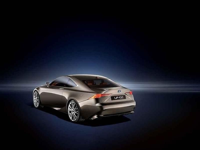 Nový Lexus LS