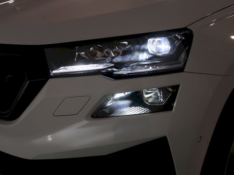 Škoda Karoq (2026) SPORTLINE 2.0TDI 110KW 4x4 DSG - fotka 10 z 44