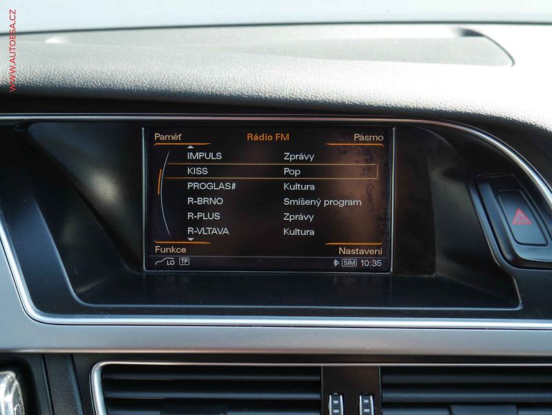 Audi A4 (2013) 2.0 TDi quattro, AT, bixen - fotka 16 z 21