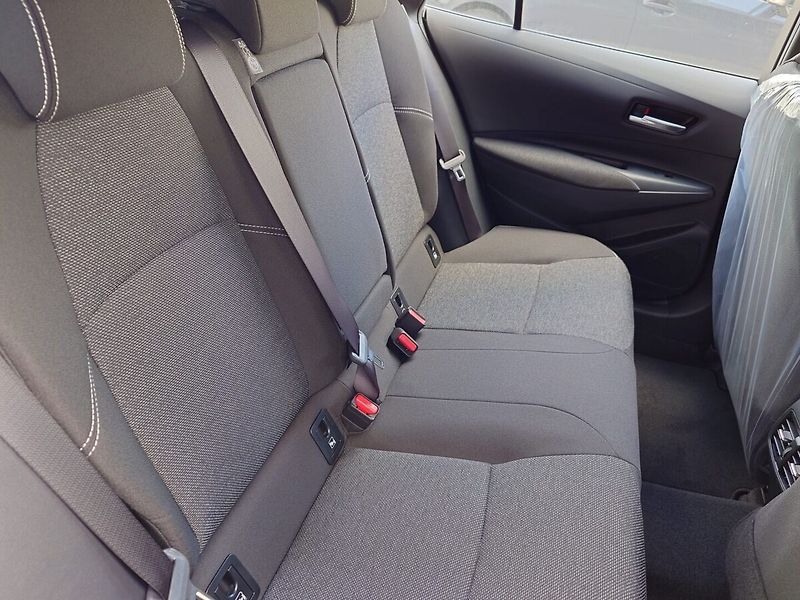 Toyota Corolla 1.8HEV Comfort Tech - fotka 10 z 10