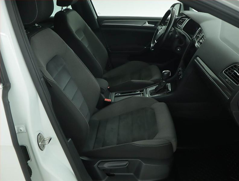 Volkswagen Golf (2017) Alltrack 2.0 TDI Alltrack - fotka 9 z 15