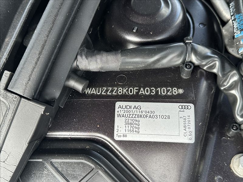 Audi A4 3,0 TDI 204PS  Ambiente A/T - fotka 49 z 53