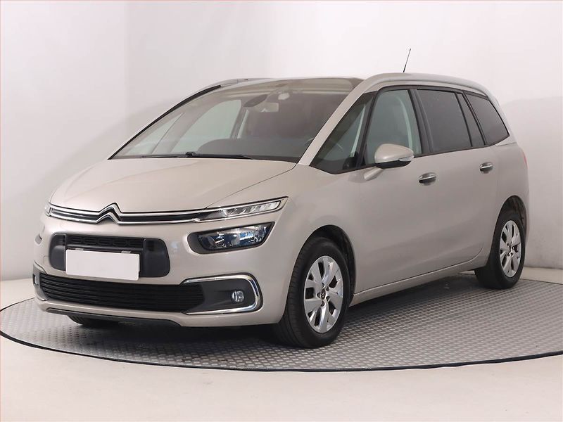 Citroën C4 Picasso (2017) 1.6 BlueHDi, 7 míst - fotka 2 z 20