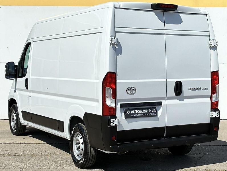 Toyota ProAce L2 H2 2.2 D-4D Life - fotka 7 z 20