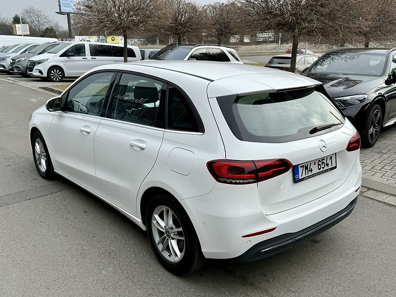 Mercedes-Benz Třídy B (2020) 180 d - fotka 10 z 36