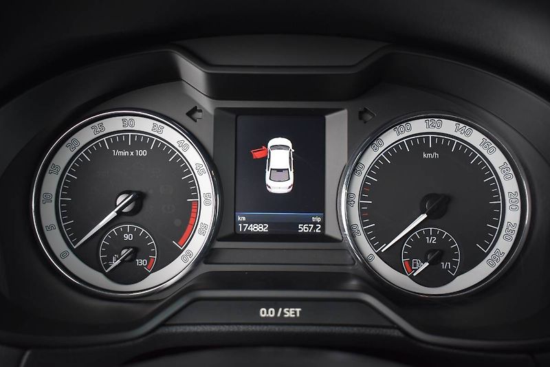 Škoda Octavia (2018) 2.0TDI 110kW, LED, nez. topení - fotka 19 z 25