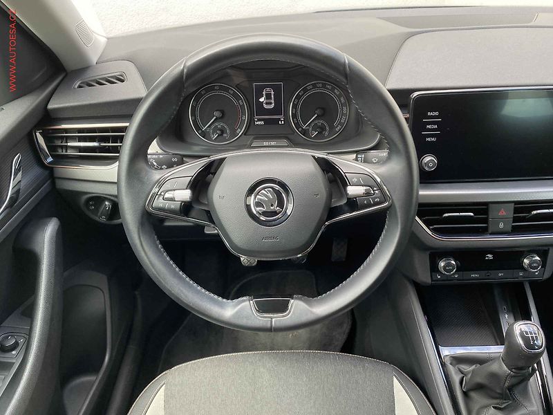 Škoda Scala (2021) 1.0 TSi, ČR, Style, LED - fotka 11 z 18