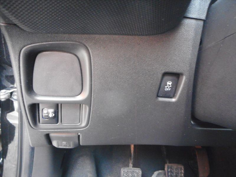Citroën C1 1,0 VTi - fotka 16 z 23