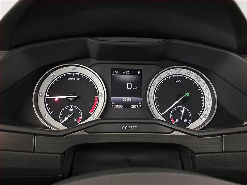 Škoda Superb (2021) Style 2.0 TDI - fotka 10 z 19